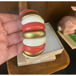 Stretch bracelet
